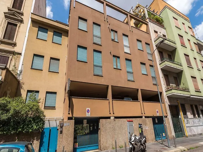 Hintown De Angeli Apartment Milan Italy
